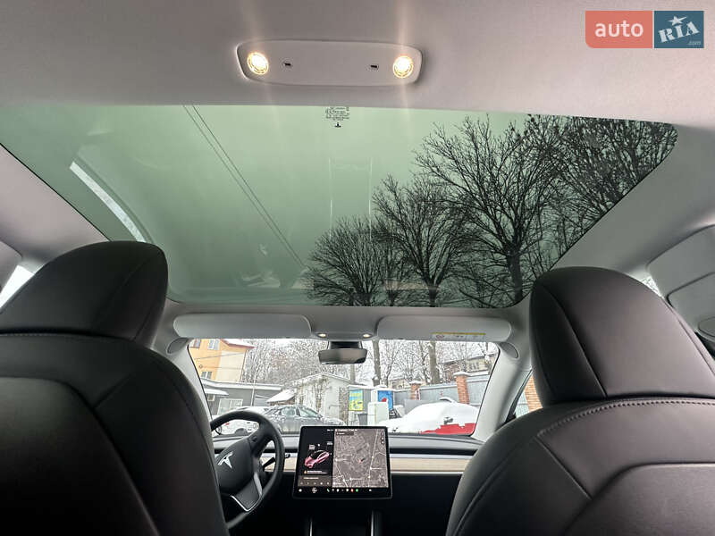 Седан Tesla Model 3 2020 в Львове фото 23 Седан Tesla Model 3 2020 в Львове