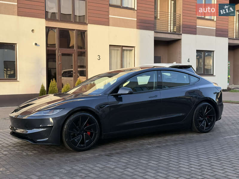 Седан Tesla Model 3 2024 в Одесі фото 3 Седан Tesla Model 3 2024 в Одесі