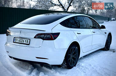 Седан Tesla Model 3 2021 в Полтаве