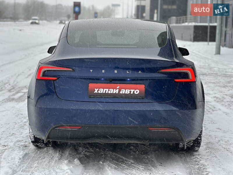 Седан Tesla Model 3 2024 в Києві фото 5 Седан Tesla Model 3 2024 в Києві