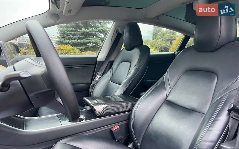 Седан Tesla Model 3 2019 в Львове фото 9 Седан Tesla Model 3 2019 в Львове