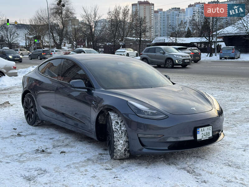 Седан Tesla Model 3 2021 в Киеве фото 6 Седан Tesla Model 3 2021 в Киеве