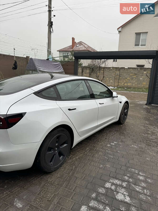 Седан Tesla Model 3 2022 в Одессе
