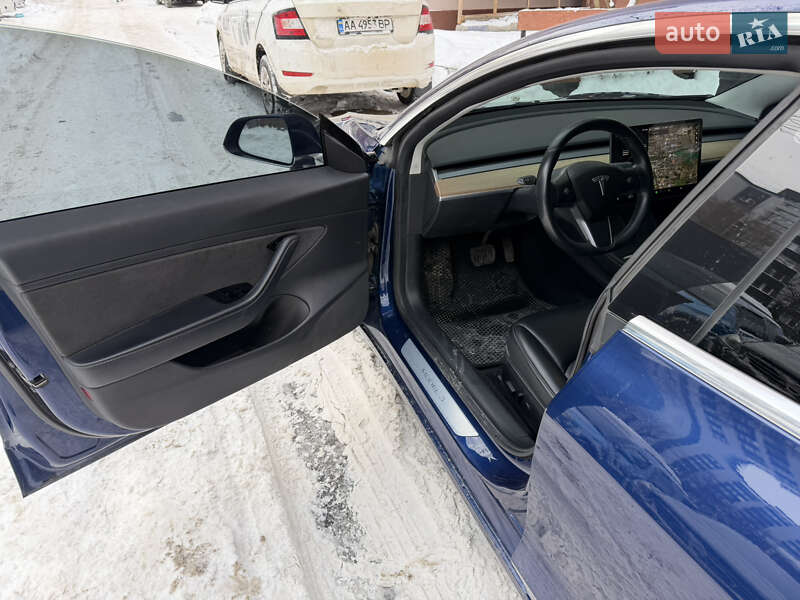 Седан Tesla Model 3 2019 в Хмельницькому