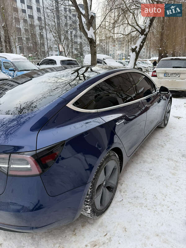 Седан Tesla Model 3 2019 в Хмельницькому