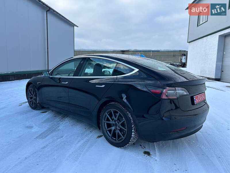 Седан Tesla Model 3 2020 в Виннице фото 6 Седан Tesla Model 3 2020 в Виннице