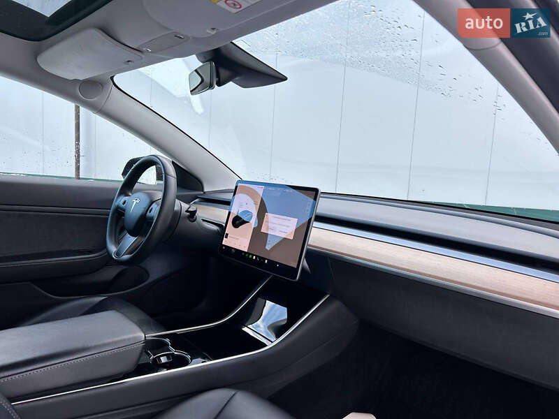 Седан Tesla Model 3 2020 в Виннице фото 11 Седан Tesla Model 3 2020 в Виннице