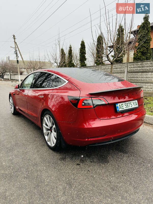 Седан Tesla Model 3 2018 в Никополе
