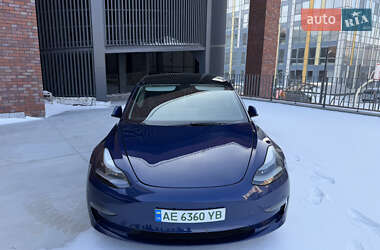 Седан Tesla Model 3 2023 в Днепре