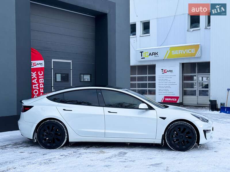 Седан Tesla Model 3 2022 в Киеве фото 11 Седан Tesla Model 3 2022 в Киеве