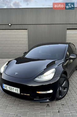 Седан Tesla Model 3 2018 в Днепре