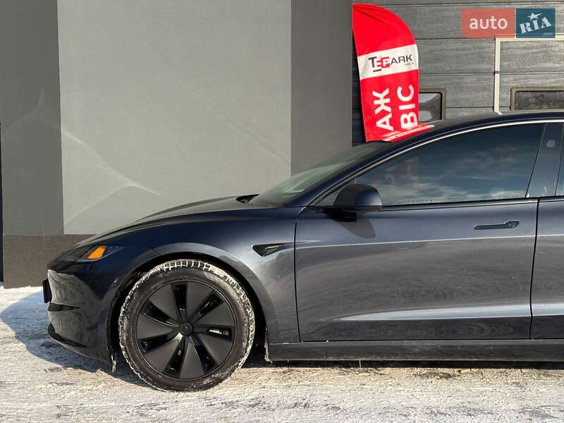 Седан Tesla Model 3 2024 в Киеве фото 5 Седан Tesla Model 3 2024 в Киеве