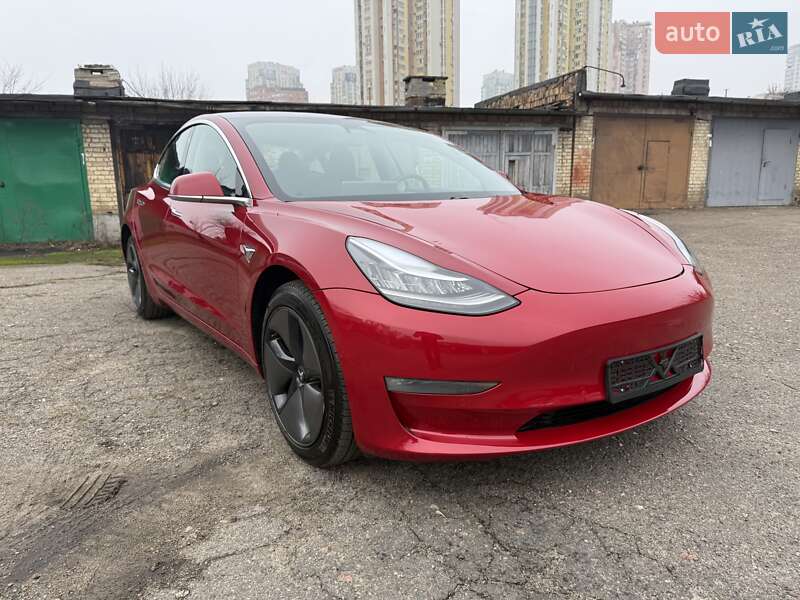 Tesla Model 3 2018