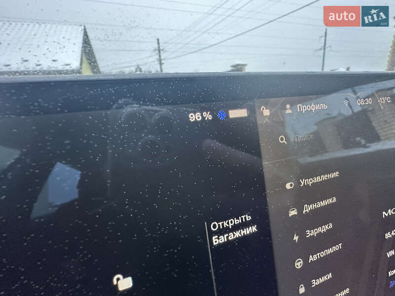 Седан Tesla Model 3 2021 в Виннице