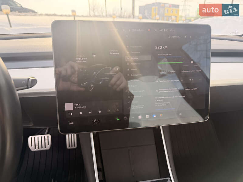 Седан Tesla Model 3 2019 в Тернополе