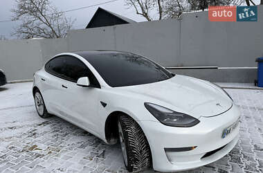 Седан Tesla Model 3 2021 в Николаеве