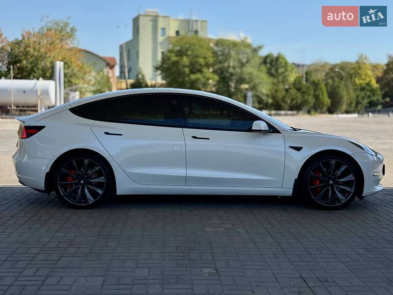 Седан Tesla Model 3 2019 в Днепре