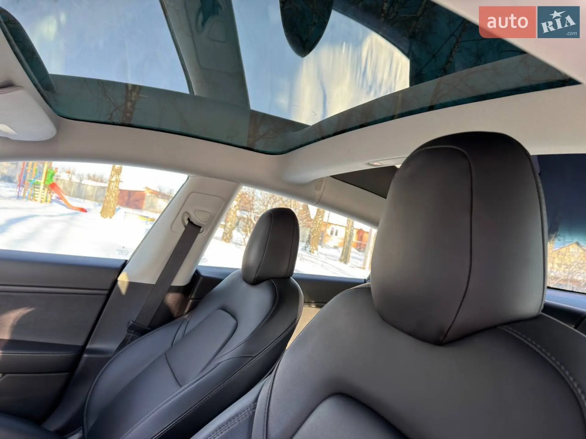 2020 Tesla Model 3 - мініатюра 29