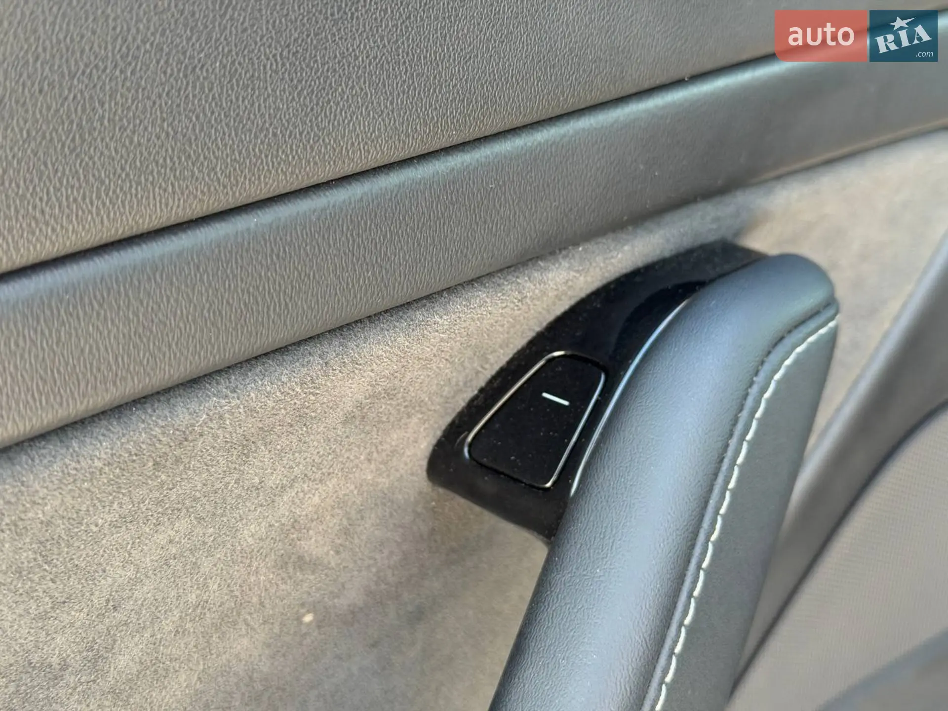 2020 Tesla Model 3 - мініатюра 35