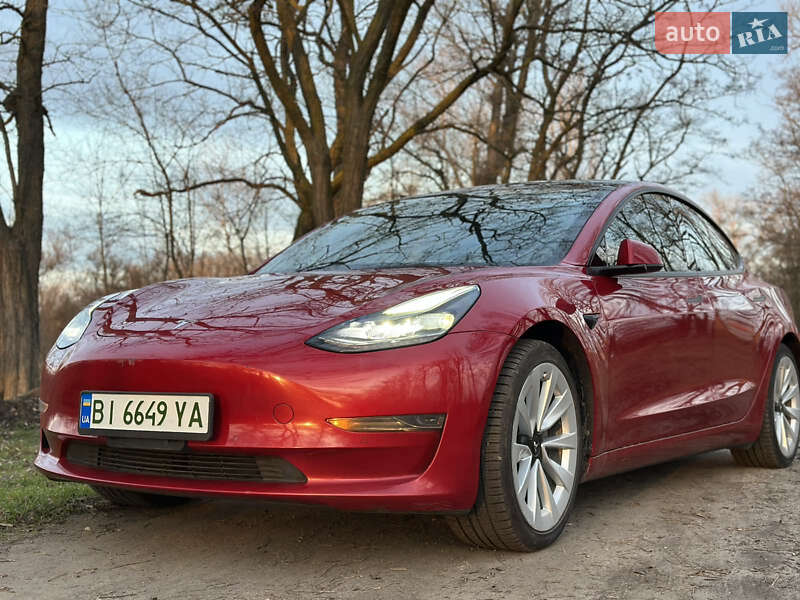 Tesla Model 3 2022