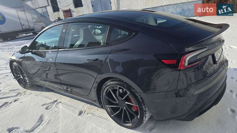 Седан Tesla Model 3 2024 в Одесі фото 12 Седан Tesla Model 3 2024 в Одесі