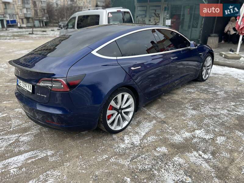 Tesla Model 3 2018 Tesla Model 3 2018