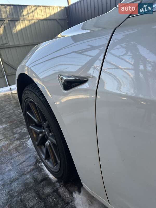 Седан Tesla Model 3 2019 в Белой Церкви