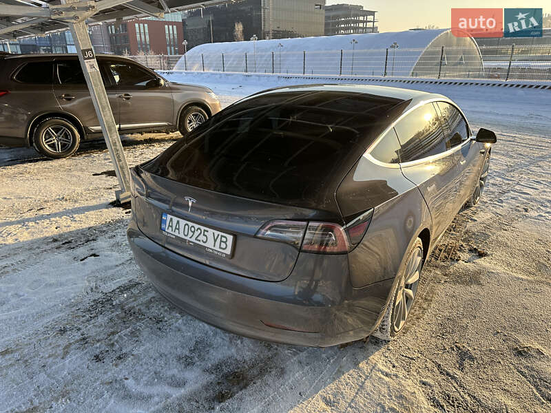 Седан Tesla Model 3 2018 в Киеве фото 4 Седан Tesla Model 3 2018 в Киеве