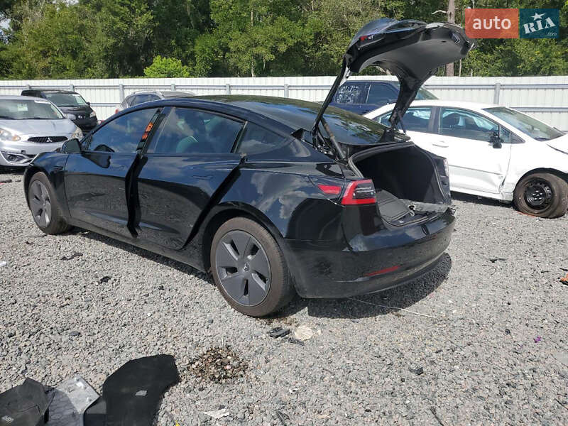 Седан Tesla Model 3 2022 в Виннице