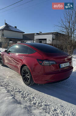 Седан Tesla Model 3 2022 в Стрые