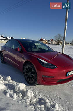 Седан Tesla Model 3 2022 в Стрые