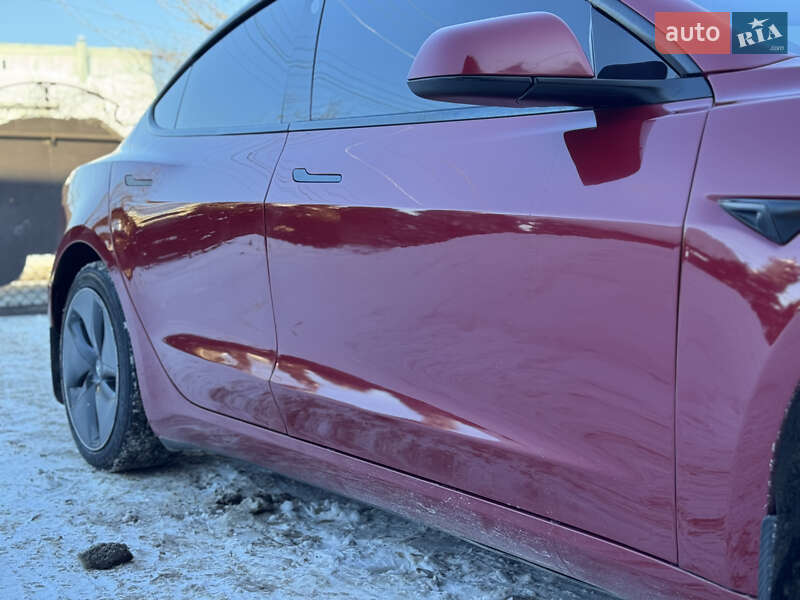 Седан Tesla Model 3 2021 в Ивано-Франковске