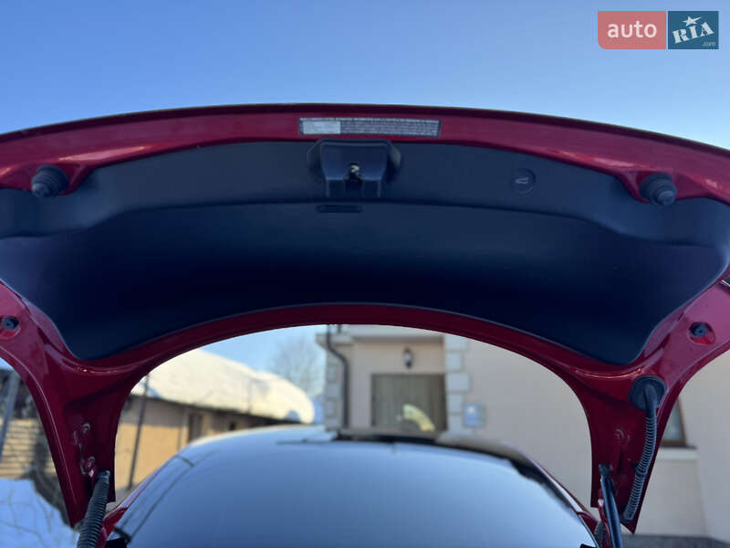 Седан Tesla Model 3 2021 в Ивано-Франковске