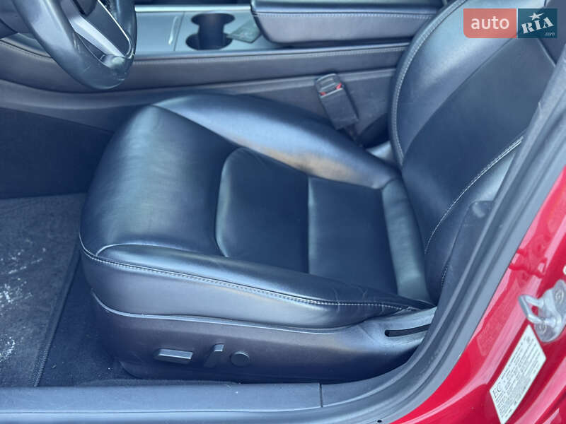 Седан Tesla Model 3 2021 в Ивано-Франковске