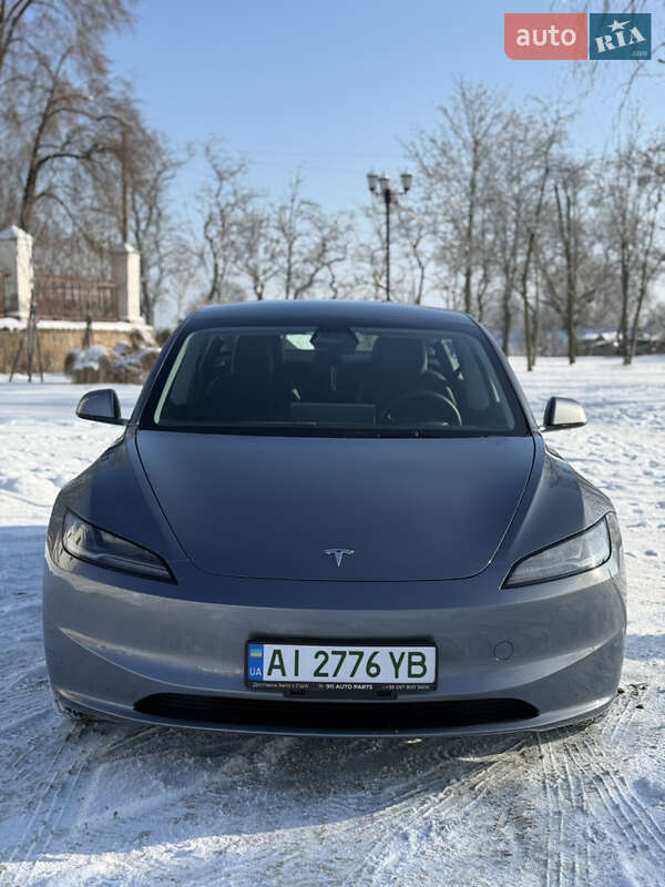 Седан Tesla Model 3 2024 в Білій Церкві