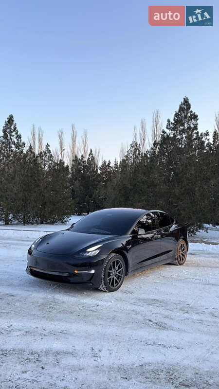 Седан Tesla Model 3 2018 в Слов'янську
