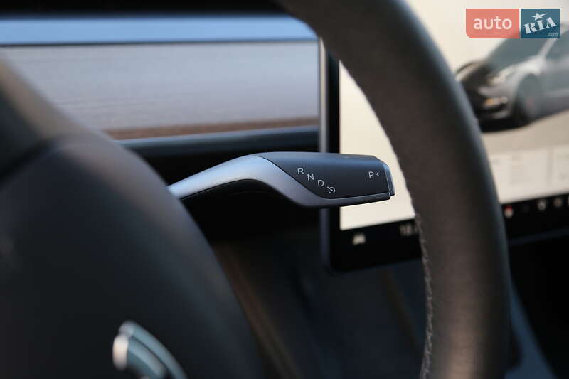 Седан Tesla Model 3 2023 в Киеве фото 18 Седан Tesla Model 3 2023 в Киеве