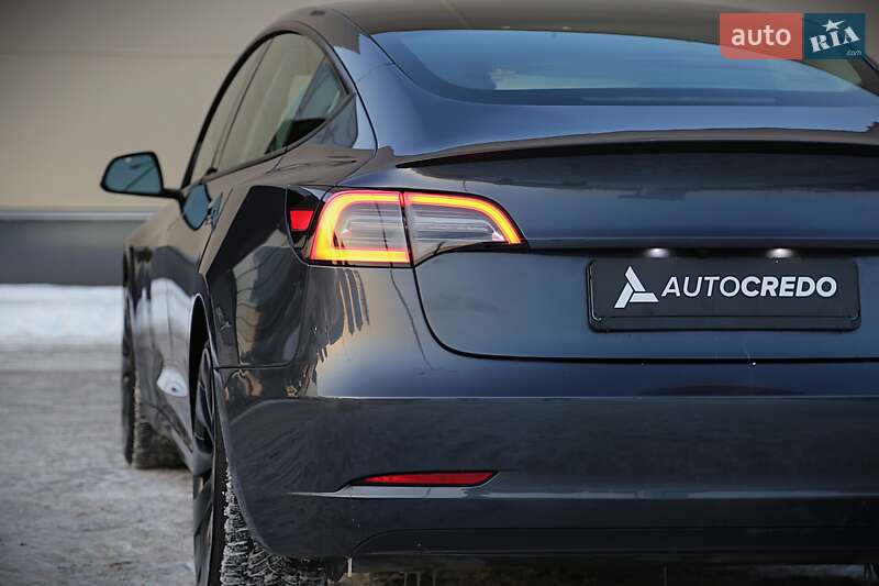 Седан Tesla Model 3 2023 в Киеве фото 8 Седан Tesla Model 3 2023 в Киеве