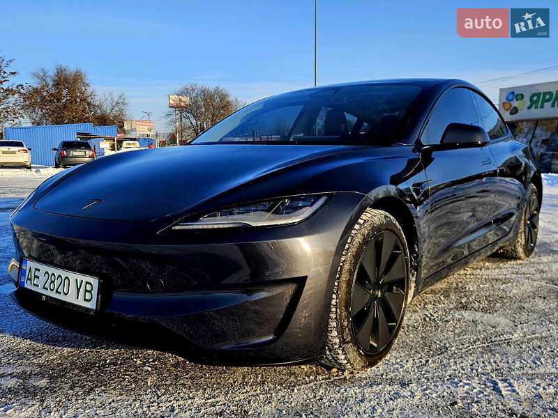 Седан Tesla Model 3 2024 в Дніпрі фото 2 Седан Tesla Model 3 2024 в Дніпрі
