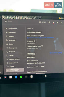 Седан Tesla Model 3 2022 в Кременчуге