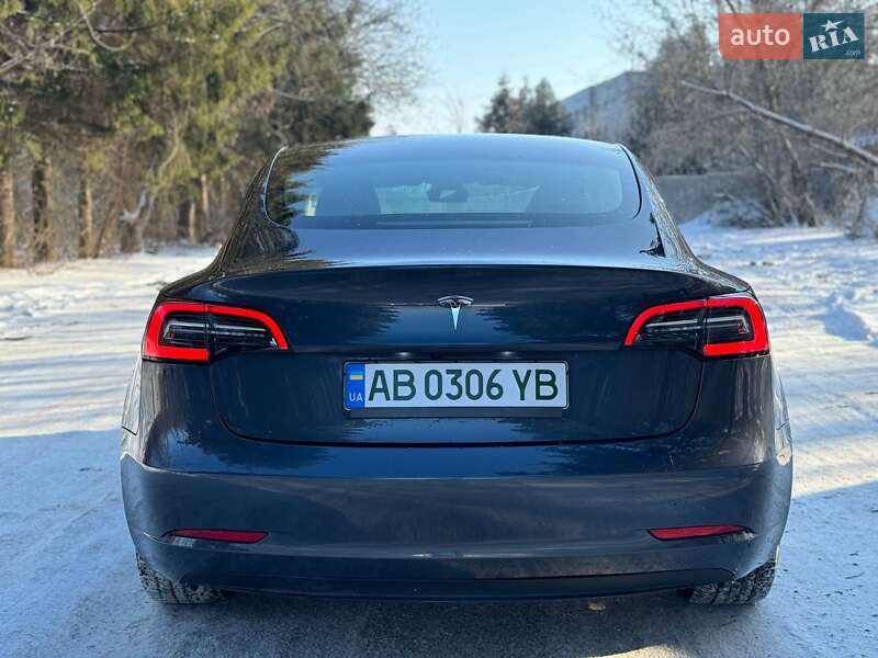 Седан Tesla Model 3 2023 в Хмельницком