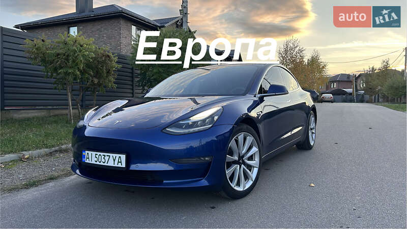 Седан Tesla Model 3 2019 в Києві