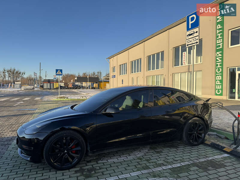 Седан Tesla Model 3 2019 в Львові фото 25 Седан Tesla Model 3 2019 в Львові