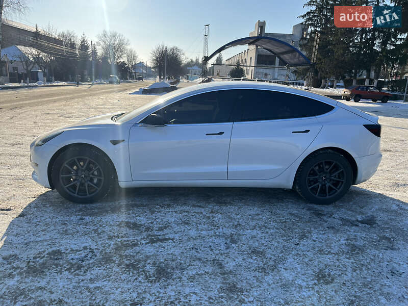 Седан Tesla Model 3 2019 в Краснокутске