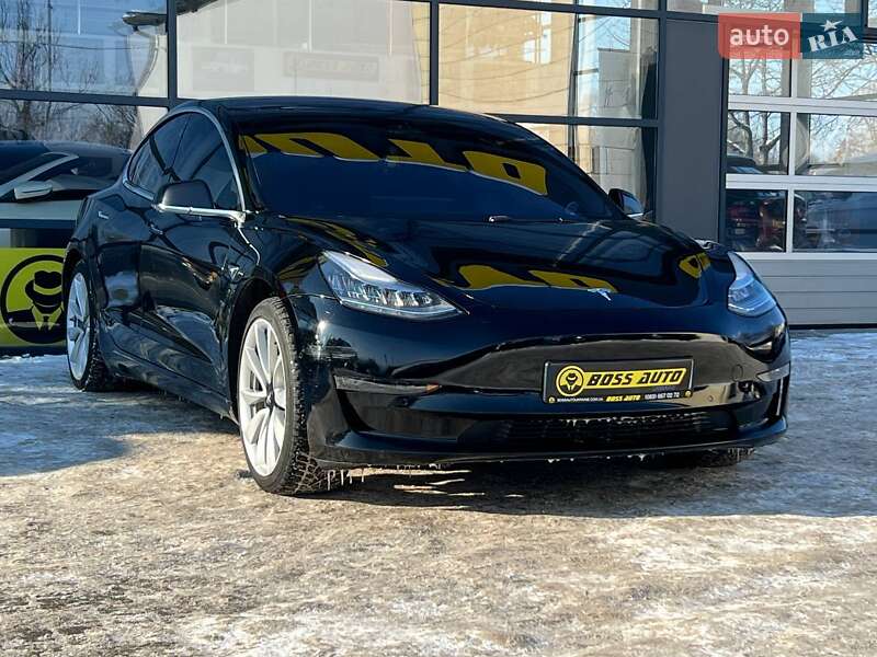 Tesla Model 3 2019