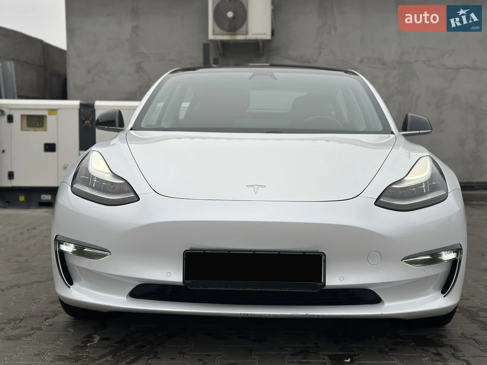 2018 Tesla Model 3 - мініатюра 2