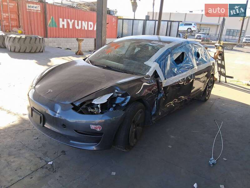 Седан Tesla Model 3 2023 в Белой Церкви
