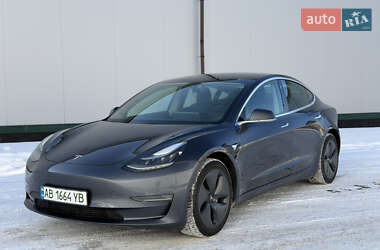 Седан Tesla Model 3 2020 в Виннице