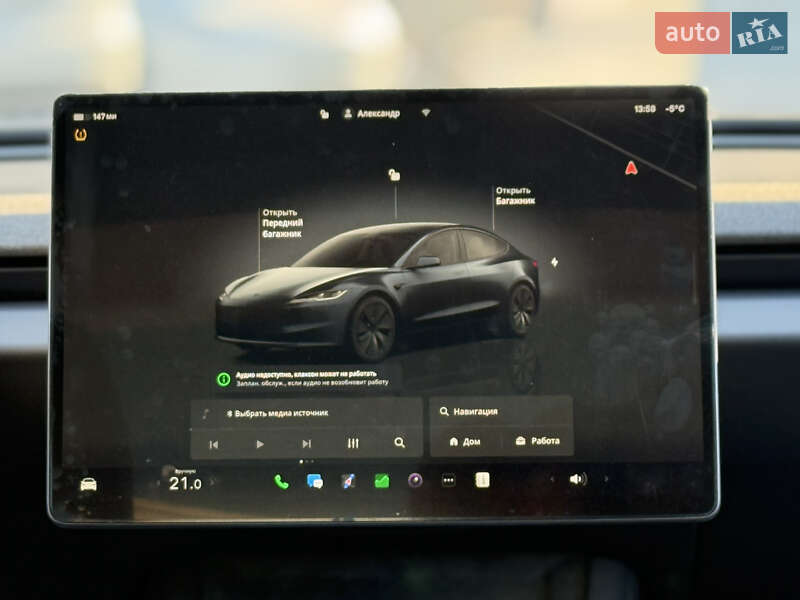 Седан Tesla Model 3 2024 в Вінниці