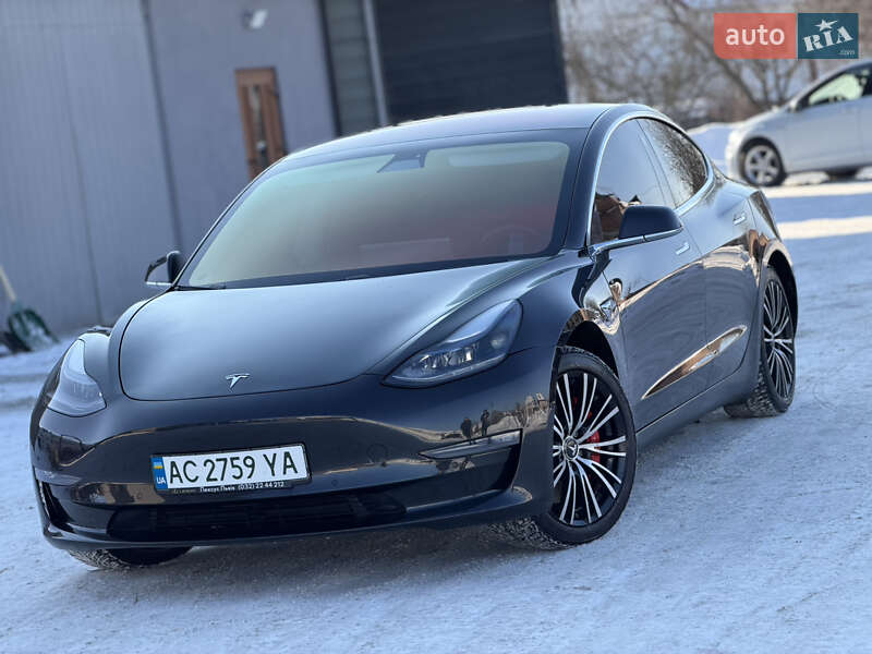 2018 Tesla Model 3, VIN 5YJ3E1EB3JF082680:plate — фото 1 (autoria)